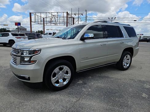 Used 2016 Chevrolet Tahoe LTZ RWD image 2