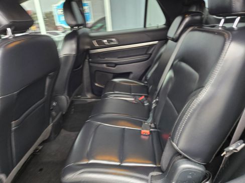 Used 2019 Ford Explorer XLT w/ Equipment Group 202A image 54