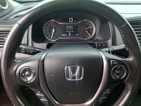 Used 2017 Honda Ridgeline RTL image 18
