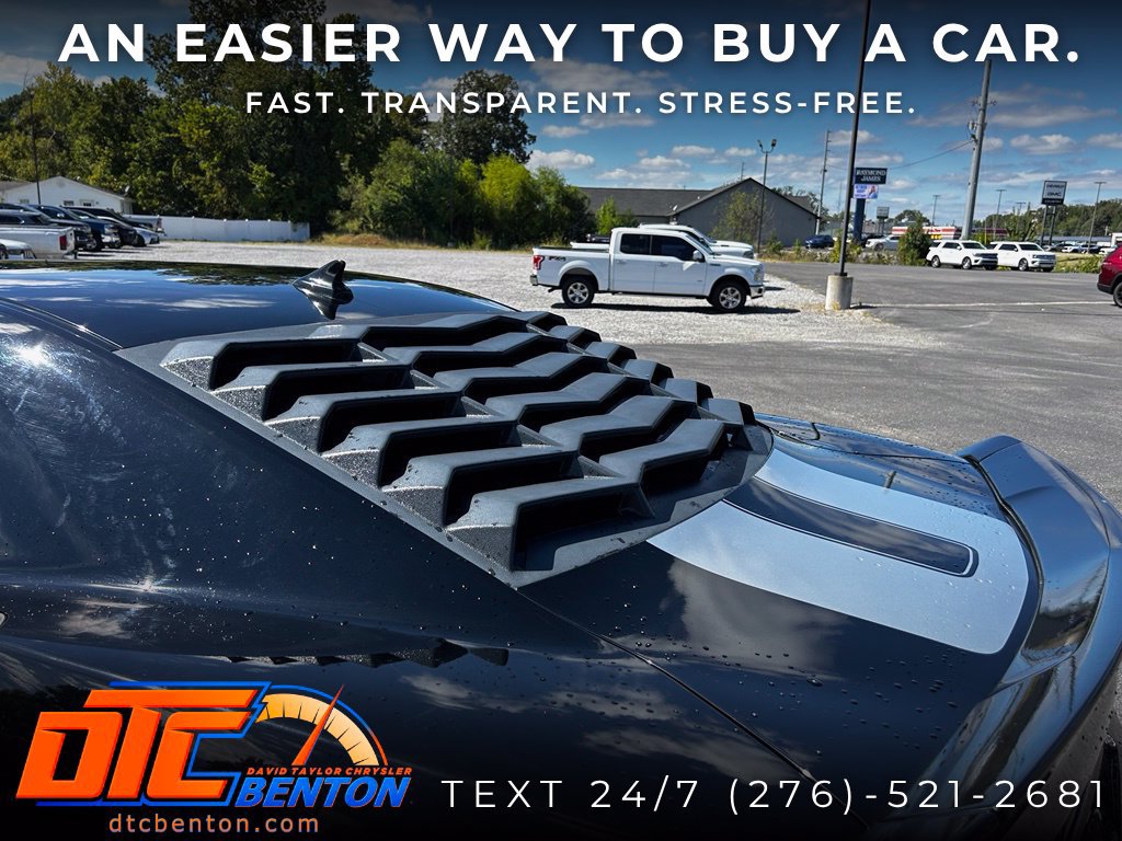 Used 2011 Chevrolet Camaro SS RWD image 6