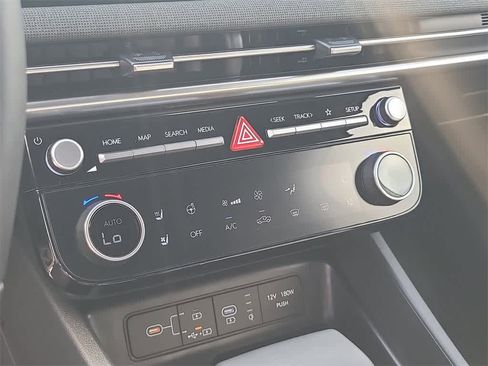 New 2025 Hyundai Santa Cruz Limited image 28