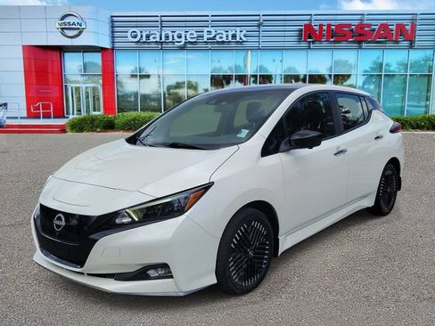 Used 2023 Nissan Leaf SV Plus FWD image 4