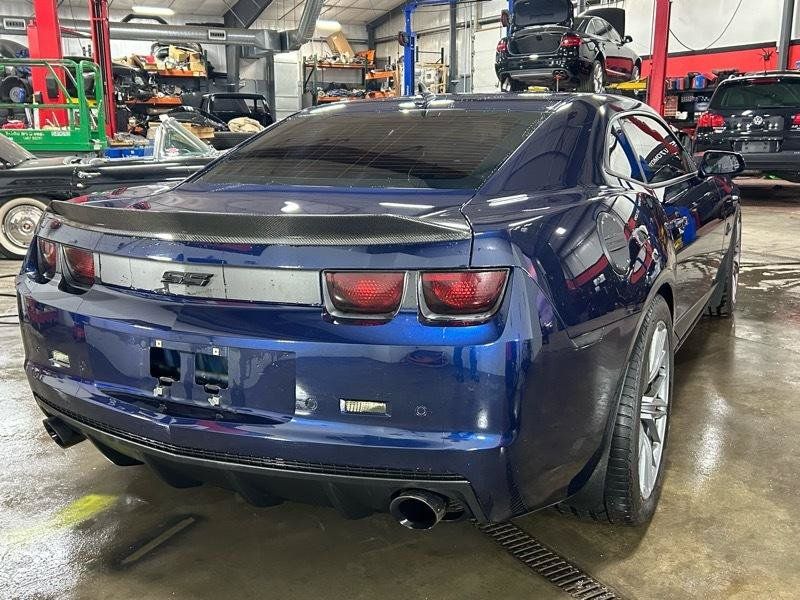 Used 2010 Chevrolet Camaro SS w/ RS Package RWD image 7