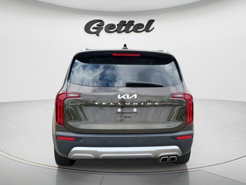 Used 2022 Kia Telluride EX w/ EX Premium Package FWD image 6
