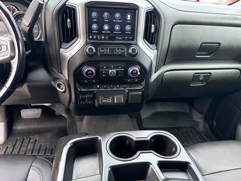 Used 2022 Chevrolet Silverado 2500 LTZ w/ Snow Plow Prep/Camper Package AWD/4WD image 19
