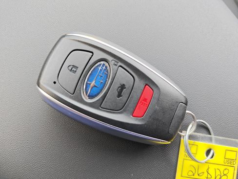 Used 2026 Subaru Outback Premium AWD/4WD image 27