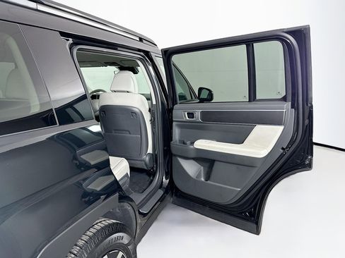 Used 2024 Hyundai Santa Fe SEL image 30