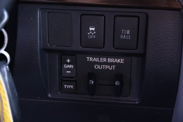 Used 2017 Toyota Tundra Limited AWD/4WD image 15