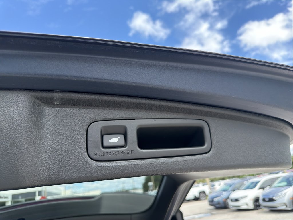 Used 2026 Honda CR-V Sport-L image 12