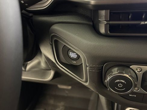 New 2026 Jeep Gladiator Mojave AWD/4WD image 35