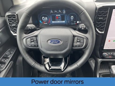 New 2025 Ford Ranger Lariat w/ FX4 Off-Road Package image 32