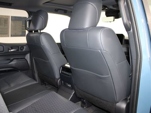 Used 2026 Toyota Land Cruiser w/ Premium Package AWD/4WD image 32