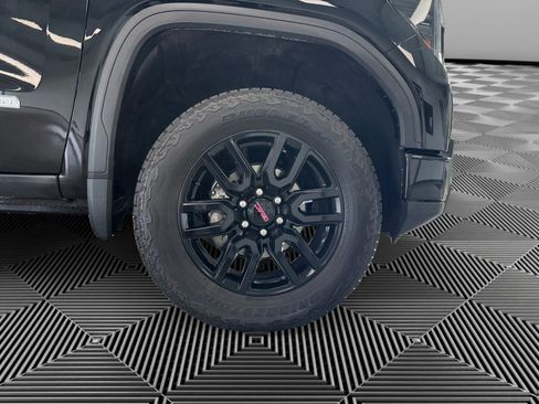 Used 2023 GMC Sierra 1500 Elevation AWD/4WD image 10