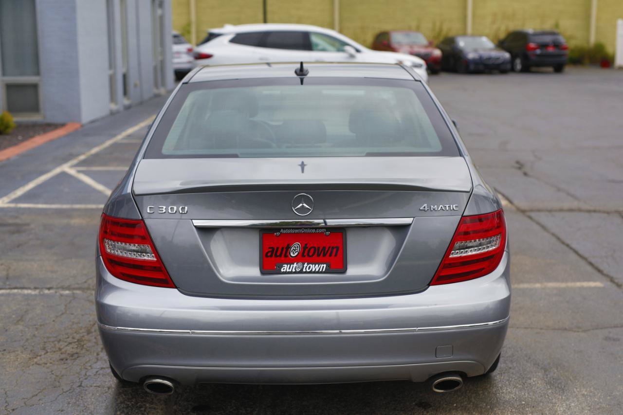 Used 2014 Mercedes-Benz C 300 4MATIC Sedan image 14