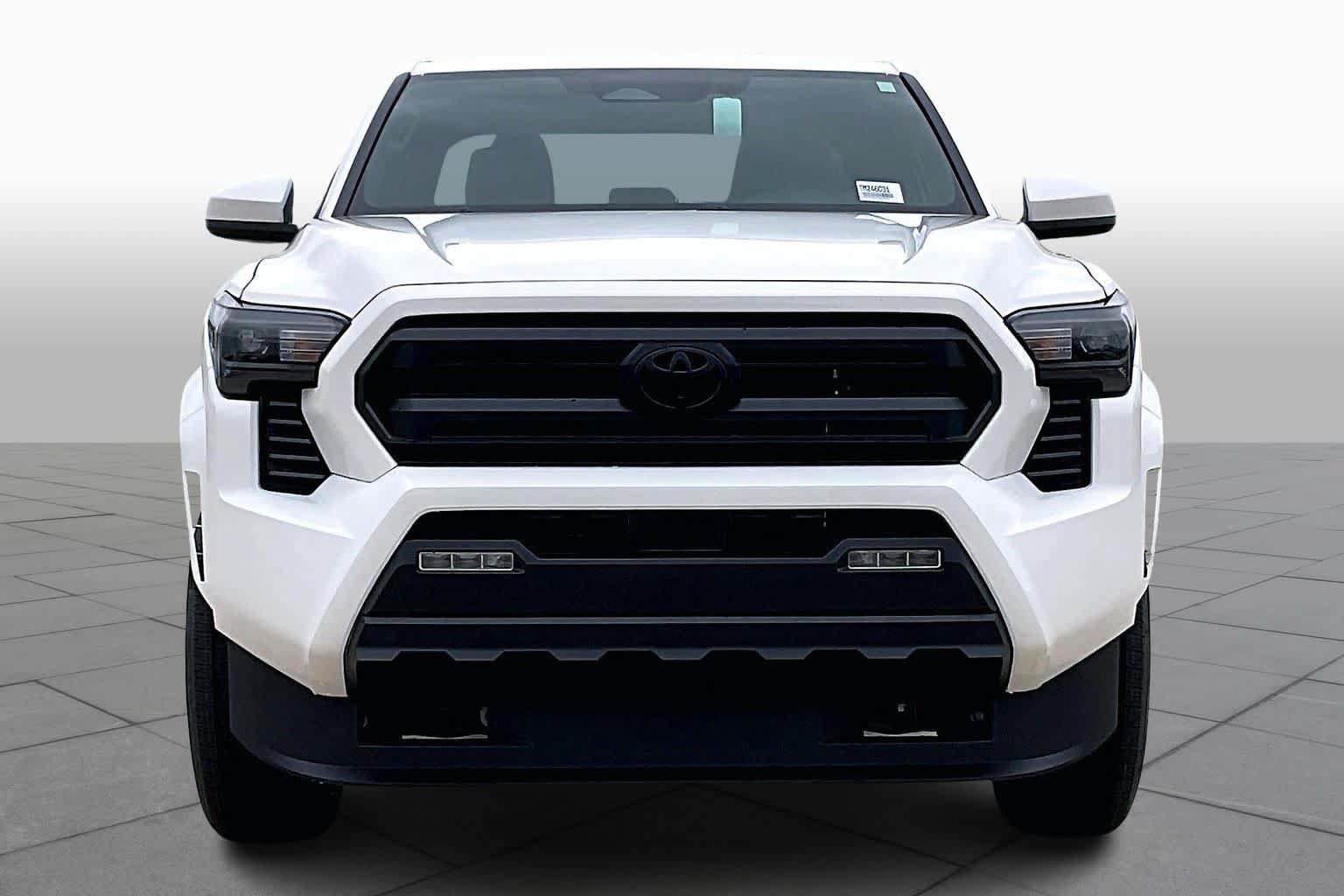 Certified 2026 Toyota Tacoma SR5 AWD/4WD image 3