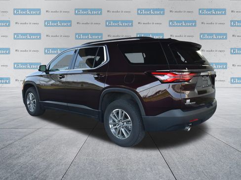 Used 2023 Chevrolet Traverse LT FWD image 8