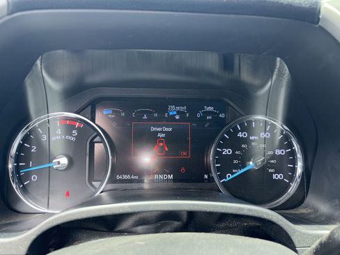 Used 2020 Ford F250 Lariat AWD/4WD image 2