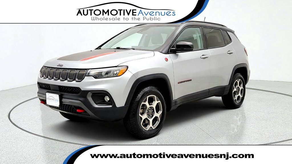 Used 2022 Jeep Compass Trailhawk w/ Sun and Sound Group AWD/4WD image 1
