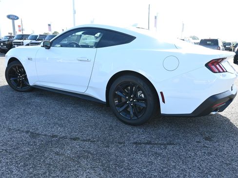 New 2026 Ford Mustang GT RWD image 6