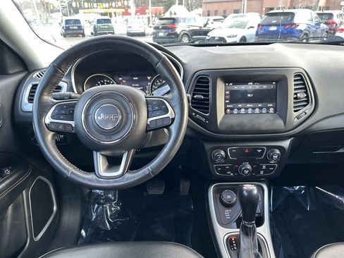 Used 2019 Jeep Compass Latitude w/ Popular Equipment Group image 19