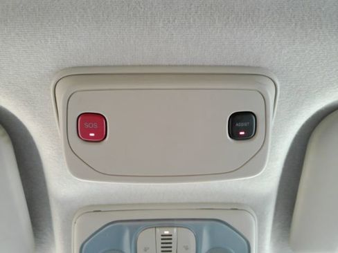 Used 2023 RAM ProMaster 2500 FWD image 37