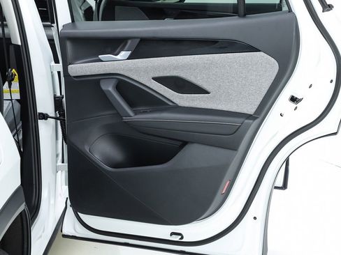 New 2026 Volkswagen Tiguan S image 67