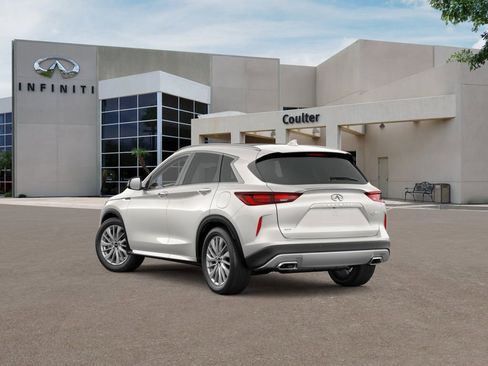 Used 2025 INFINITI QX50 Luxe image 7