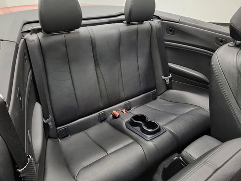 Used 2016 BMW 228i xDrive Convertible image 27