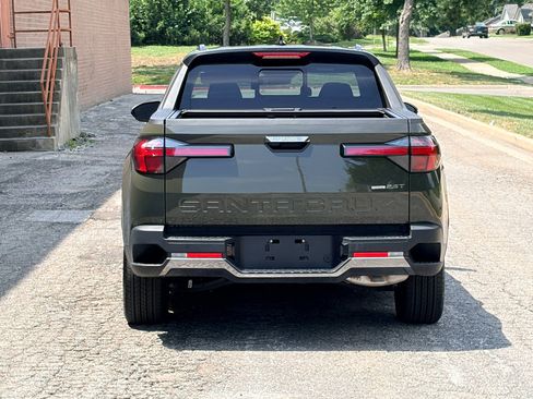 Used 2025 Hyundai Santa Cruz Limited AWD/4WD image 4