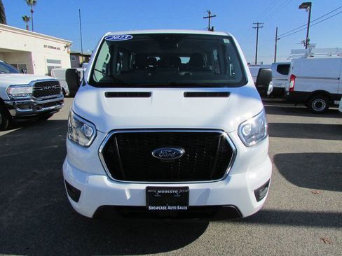 Used 2023 Ford Transit 350 XLT image 3