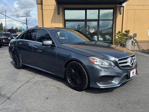 Used 2016 Mercedes-Benz E 350 Sedan image 1