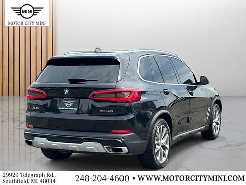 Used 2019 BMW X5 xDrive40i w/ Convenience Package AWD/4WD image 4