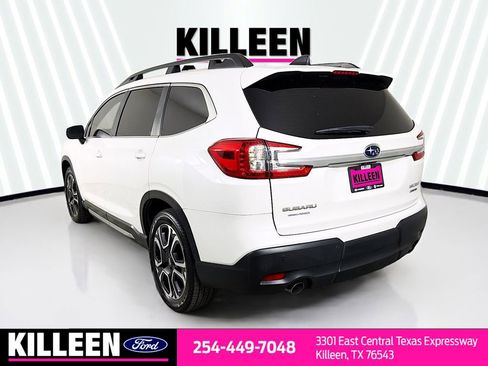 Used 2023 Subaru Ascent Limited image 6
