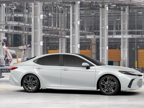 New 2026 Toyota Camry XSE FWD image 13
