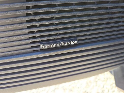 New 2026 Subaru Outback Limited XT image 10