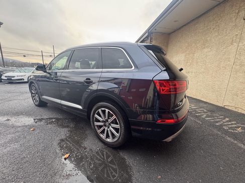 Used 2018 Audi Q7 3.0T Prestige w/ Prestige Package image 3