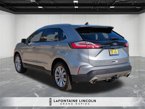 Used 2022 Ford Edge Titanium w/ Equipment Group 301A image 3