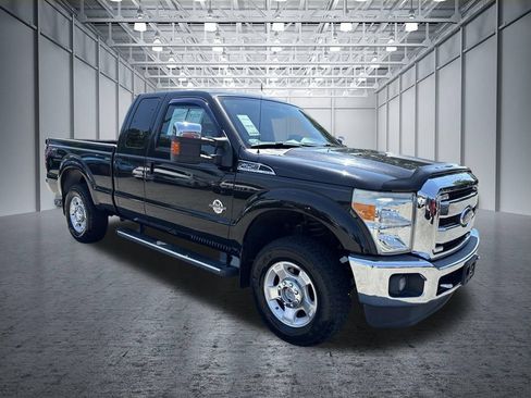 Used 2012 Ford F250 Lariat w/ Chrome Pkg AWD/4WD image 8