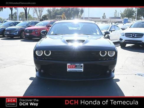 Used 2022 Dodge Challenger R/T w/ Blacktop Package RWD image 2