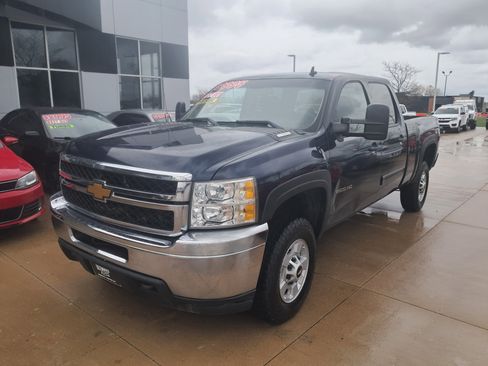Used 2012 Chevrolet Silverado 2500 LT w/ Snow Plow Prep Package AWD/4WD image 1