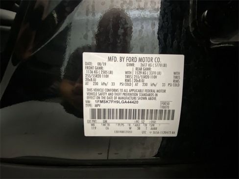 Used 2020 Ford Explorer Limited w/ Class III Trailer Tow Package image 29