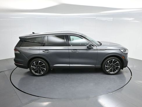Used 2023 Lincoln Aviator Reserve w/ Equipment Group 201A AWD/4WD image 60