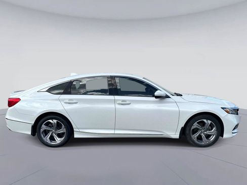 Used 2020 Honda Accord EX image 2