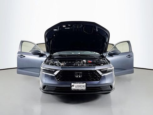 Used 2025 Honda Accord LX image 19