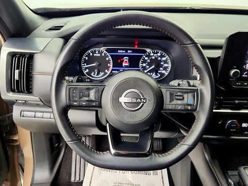 Used 2024 Nissan Pathfinder Rock Creek AWD/4WD image 13
