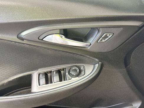 Used 2020 Chevrolet Malibu LT image 24