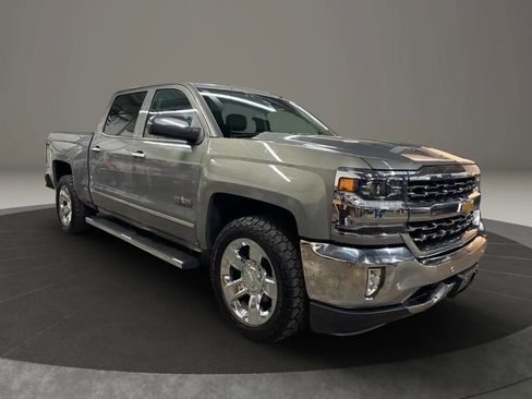Used 2017 Chevrolet Silverado 1500 LTZ w/ Texas Edition AWD/4WD image 2