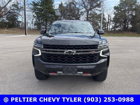 Used 2021 Chevrolet Suburban Z71 w/ Z71 Signature Package image 2