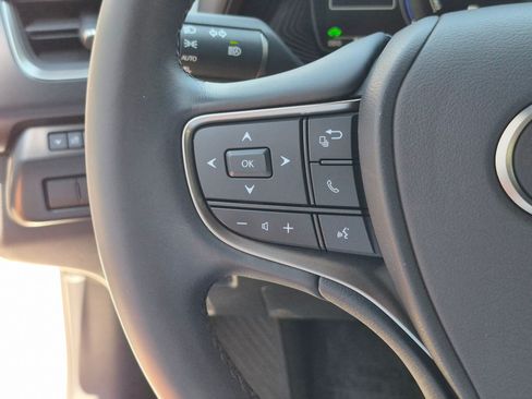 Used 2024 Lexus UX 250h AWD w/ Premium Package image 17