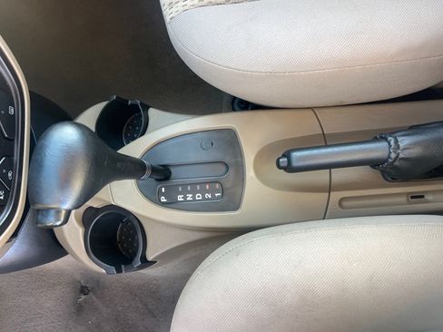 Used 2006 Ford Focus ZX4 Sedan FWD image 29